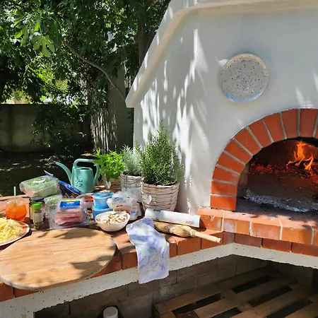 아파트 Mali Lovor *