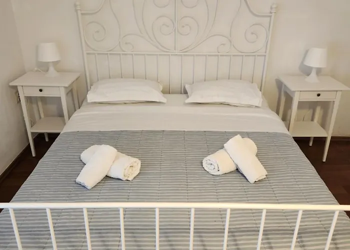Mali Lovor Apartmán *